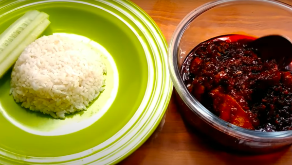 Viral Ayam Masak Bom, Kuliner Khas Banjarmasin dengan Teknik Masak Unik Viral Ayam Masak Bom, Kuliner Khas Banjarmasin dengan Teknik Masak Unik