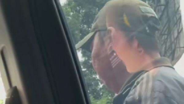 Dipulangkan, Joki Jalur Alternatif Puncak Bogor yang Getok Harga Diminta Wajib Lapor Dipulangkan, Joki Jalur Alternatif Puncak Bogor yang Getok Harga Diminta Wajib Lapor