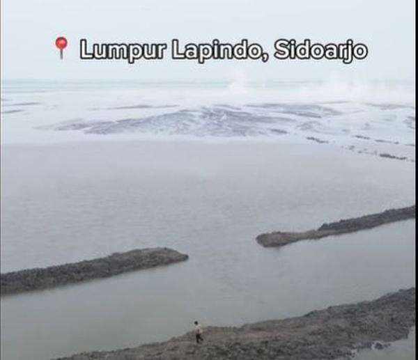 Viral Konten Kreator Bagikan Kondisi Terkini Lumpur Lapindo, Kaget karena Masih Menyembur Viral Konten Kreator Bagikan Kondisi Terkini Lumpur Lapindo, Kaget karena Masih Menyembur