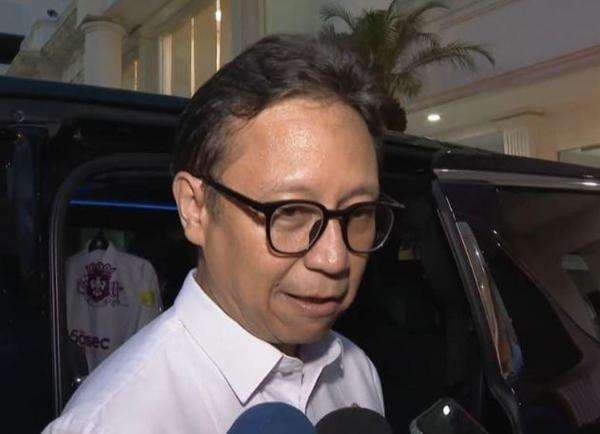 Viral, Menkes Sebut Orang Bergaji Rp15 Juta Lebih Sehat Dibanding Rp5 Juta, Netizen: Ya Iyalah! Viral, Menkes Sebut Orang Bergaji Rp15 Juta Lebih Sehat Dibanding Rp5 Juta, Netizen: Ya Iyalah!