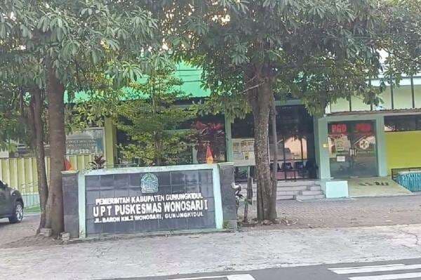 Viral Pegawai Puskesmas di Gunungkidul Asyik Karaoke saat Jam Pelayanan Kesehatan Viral Pegawai Puskesmas di Gunungkidul Asyik Karaoke saat Jam Pelayanan Kesehatan