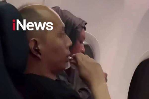 Kronologi Penumpang Nge-vape di Pesawat Garuda, Akhirnya Ditindak Petugas Kronologi Penumpang Nge-vape di Pesawat Garuda, Akhirnya Ditindak Petugas