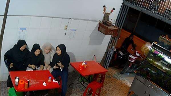 Viral Remaja Asyik Bikin Konten Velocity Sampai Tak Sadar Motornya Dibawa Kabur Maling Viral Remaja Asyik Bikin Konten Velocity Sampai Tak Sadar Motornya Dibawa Kabur Maling