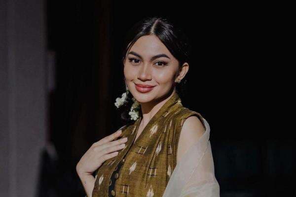 Viral! Suami Ini Pilih Ariel Tatum sebagai Wanita Tercantik di Depan Istri, Langsung Dibalas Sang Artis Viral! Suami Ini Pilih Ariel Tatum sebagai Wanita Tercantik di Depan Istri, Langsung Dibalas Sang Artis