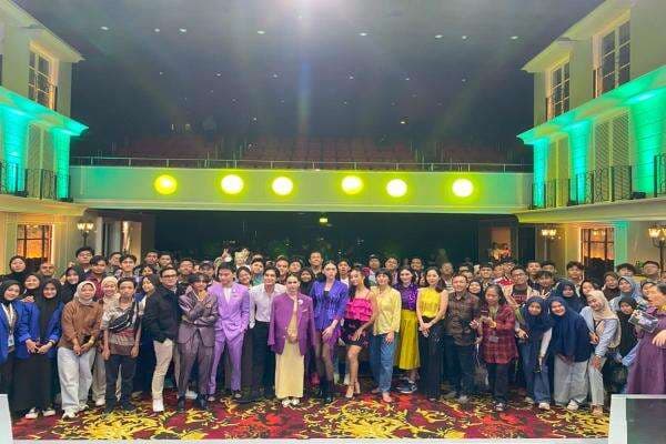 VISION+ Rilis Original Series Bertajuk EDI (Ejakulasi Dini), Drama Komedi Sekaligus Edukasi Seks VISION+ Rilis Original Series Bertajuk EDI (Ejakulasi Dini), Drama Komedi Sekaligus Edukasi Seks