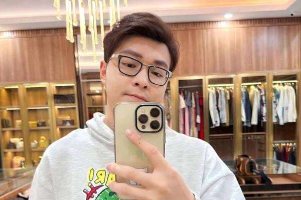 Wajah Kartika Putri Penuh Luka, Dokter Richard Lee: Semoga Bukan Azab Wajah Kartika Putri Penuh Luka, Dokter Richard Lee: Semoga Bukan Azab