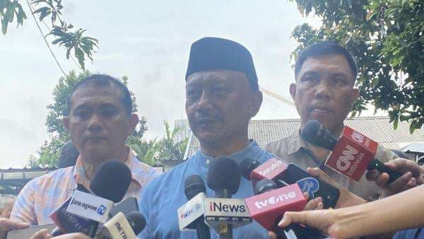 Wakasau Kenang Almarhum Marsma TNI Fajar, Baik dan Ramah ke Semua Orang Wakasau Kenang Almarhum Marsma TNI Fajar, Baik dan Ramah ke Semua Orang