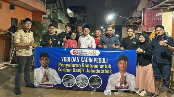 Terjun ke Lokasi Banjir Bekasi, Andi Yuslim Patawari: Bukti Kepedulian dan Kebersamaan Terjun ke Lokasi Banjir Bekasi, Andi Yuslim Patawari: Bukti Kepedulian dan Kebersamaan