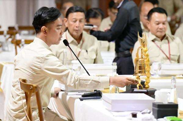 Mendagri Pastikan Wapres Gibran Tidak Akan Menetap di Papua Mendagri Pastikan Wapres Gibran Tidak Akan Menetap di Papua