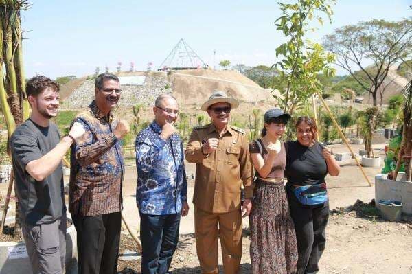 Targetkan Kota Nol Sampah, Proyek Ramah Lingkungan Wali Kota Madiun Diapresiasi Dunia Targetkan Kota Nol Sampah, Proyek Ramah Lingkungan Wali Kota Madiun Diapresiasi Dunia