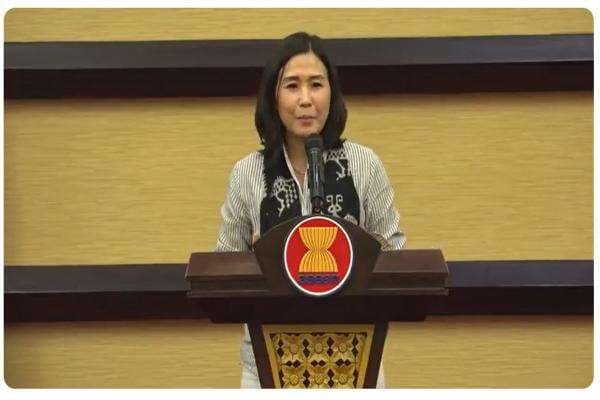 Wamen PPPA Veronica Tan Dorong Pelatihan Difabel yang Sesuai Kebutuhan Dunia Kerja Wamen PPPA Veronica Tan Dorong Pelatihan Difabel yang Sesuai Kebutuhan Dunia Kerja