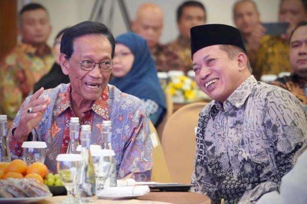 Wamenkop Sebut Yogyakarta Bisa Jadi Role Model Daerah Bersistem Ekonomi Pancasila Wamenkop Sebut Yogyakarta Bisa Jadi Role Model Daerah Bersistem Ekonomi Pancasila