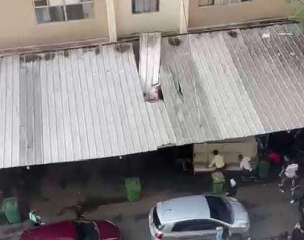 Kamar Dimasuki OTK, Wanita Nekat Lompat dari Lantai 19 Apartemen Kalibata Kamar Dimasuki OTK, Wanita Nekat Lompat dari Lantai 19 Apartemen Kalibata