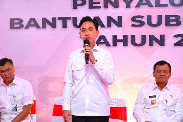 Bobby Curhat Masalah Narkoba di Sumut, Gibran Respons Singgung Program Dedi Mulyadi Bobby Curhat Masalah Narkoba di Sumut, Gibran Respons Singgung Program Dedi Mulyadi