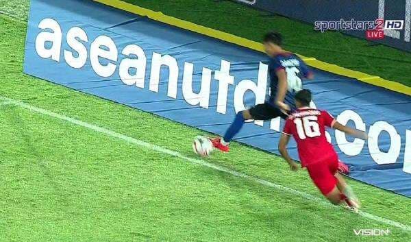 Wasit Hiroki Kasahara Rampok Kemenangan Timnas Indonesia karena Sahkan Gol Ketiga Laos, VAR Tak Berfungsi? Wasit Hiroki Kasahara Rampok Kemenangan Timnas Indonesia karena Sahkan Gol Ketiga Laos, VAR Tak Berfungsi?