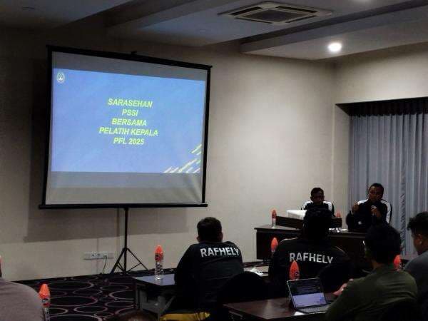 Pelatih Klub dan Wasit Pro Futsal League Indonesia Lakukan Pertemuan di Malang, Bahas Apa? Pelatih Klub dan Wasit Pro Futsal League Indonesia Lakukan Pertemuan di Malang, Bahas Apa?