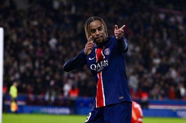 Liverpool Bidik Bintang PSG Bradley Barcola, Opsi Suksesor Mohamed Salah Liverpool Bidik Bintang PSG Bradley Barcola, Opsi Suksesor Mohamed Salah