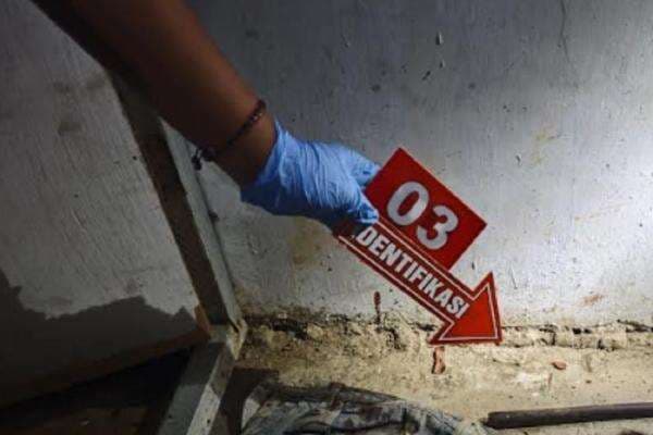 Wonogiri Gempar! Anak Durhaka Tega Bunuh Ibu Kandung dengan Parang Wonogiri Gempar! Anak Durhaka Tega Bunuh Ibu Kandung dengan Parang