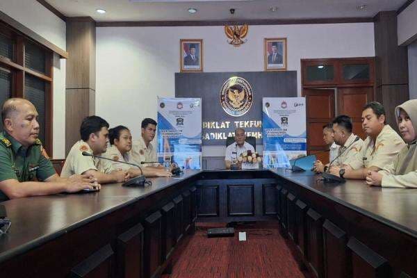 Wujudkan Indonesia Emas 2045, Unhan Komitmen Tingkatkan Kualitas Dosen Wujudkan Indonesia Emas 2045, Unhan Komitmen Tingkatkan Kualitas Dosen