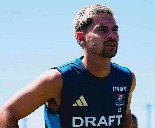 Adu Gaji Sandy Walsh di Yokohama F Marinos dengan Buriram United, Bak Bumi dan Langit? Adu Gaji Sandy Walsh di Yokohama F Marinos dengan Buriram United, Bak Bumi dan Langit?