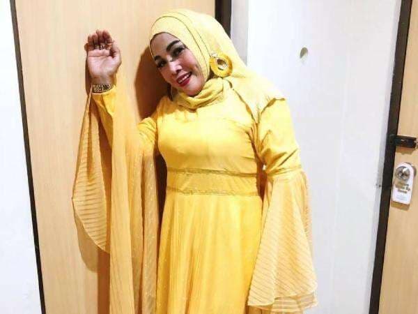 Innalillahi, Pedangdut Senior Yunita Ababiel Meninggal Dunia Innalillahi, Pedangdut Senior Yunita Ababiel Meninggal Dunia
