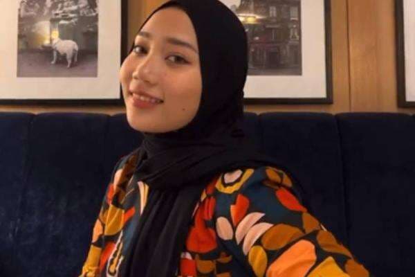 Zara Anak Ridwan Kamil Kembali Diserang Kritik Netizen usai Unggah Kemasan Produk Pro Israel Zara Anak Ridwan Kamil Kembali Diserang Kritik Netizen usai Unggah Kemasan Produk Pro Israel