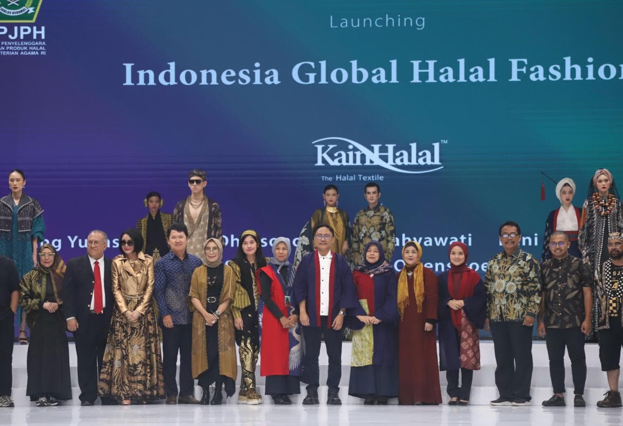 Kain Bersertifikat Halal, Bawa Indonesia sebagai Kiblat Fesyen Dunia