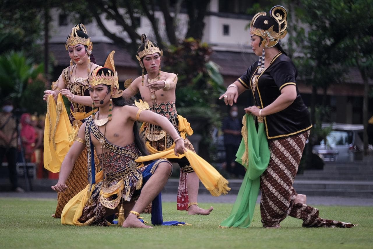 Solo Menari 2024 Padukan Kekayaan Seni Budaya dan Edukasi Sejarah Kota Surakarta Bertema Animal Movement