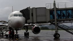 Komisi V Kritisi Rencana Penarikan Iuran Pariwisata pada Penumpang Pesawat